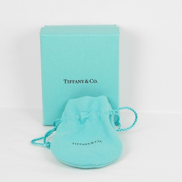 TIFFANY Gold Heart Earrings - Picture 8 of 8